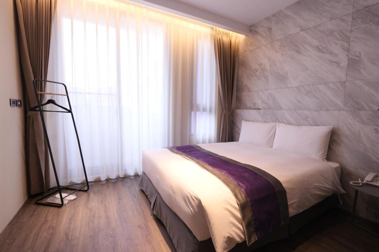 Hotel Hesper Hsr Ταϊχούνγκ Δωμάτιο φωτογραφία