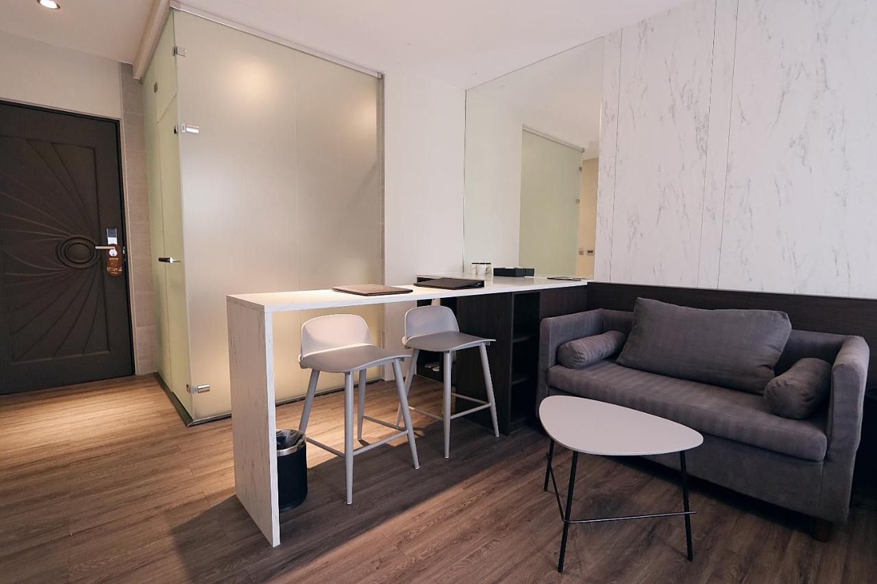 Hotel Hesper Hsr Ταϊχούνγκ Εξωτερικό φωτογραφία